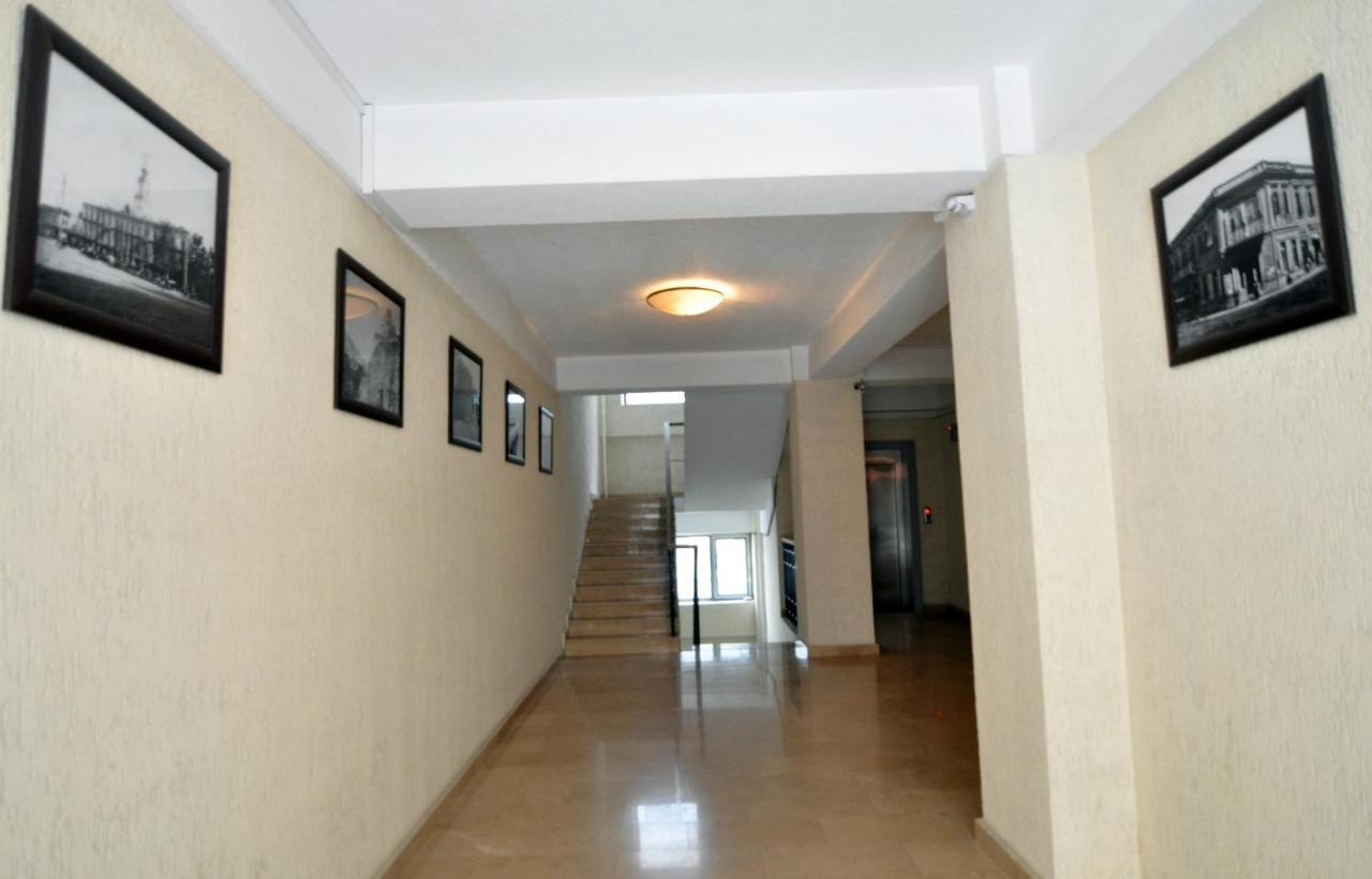 Apartment In The City Center Lll Tbilisi Buitenkant foto